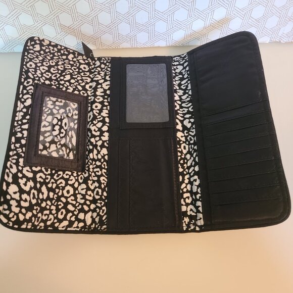 NWT Authentic Vera Bradley Camofloral Blues Trifold Wallet - Picture 4 of 9